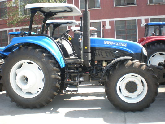농업을 위한 YTO X1104 4WD 110HP 4륜 구동 농업용 트랙터