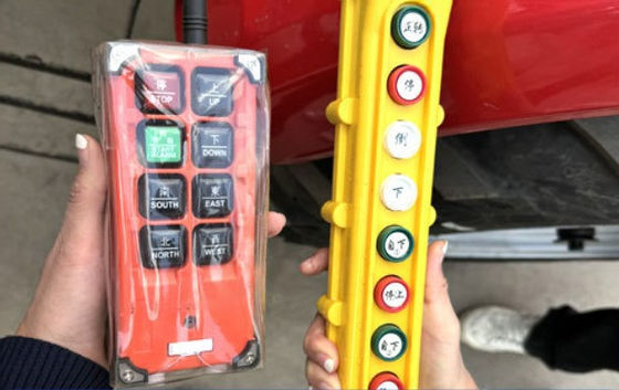 XDEM WL200D 50Hp 트랙터 장착 220m 우물 파기 기계 다재다능 하이드라릭 물 파기 리그