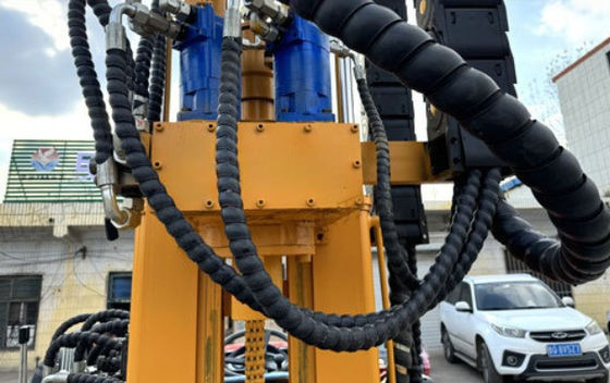 XDEM WL200D 50Hp 트랙터 장착 220m 우물 파기 기계 다재다능 하이드라릭 물 파기 리그